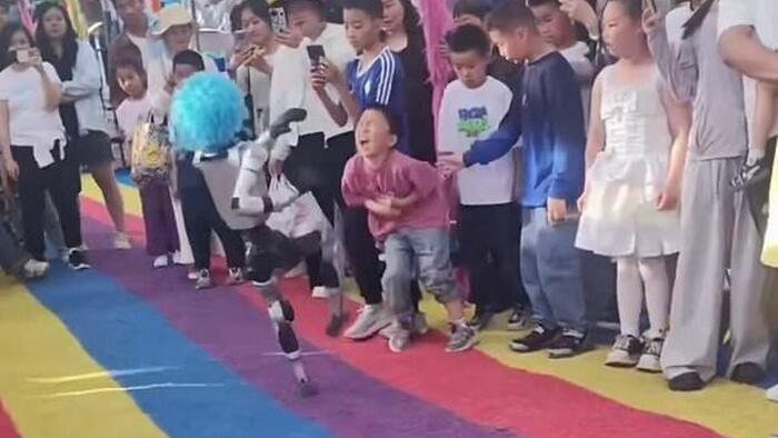 zerohedge.com - Tyler Durden - Viral: Humanoid Robot Kicks Chinese Kid In The Stomach During Public Demonstration