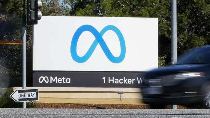 Facebook Is Accused Of Fostering Ethnic Enclaves At Headquarters