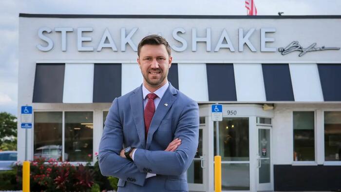 zerohedge.com - Tyler Durden - Meet Steak 'n Shake's First MAHA Officer
