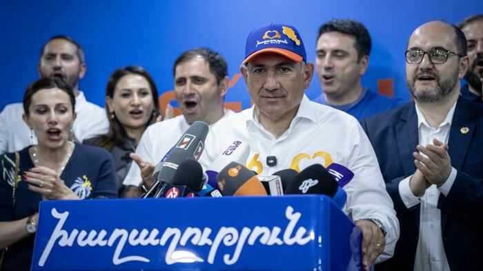 Pro-EU Ruling Party Wins Armenia Election In Landslide, Kremlin Blasts Western Interference Pro-EU Ruling Party Wins Armenia Election In Landslide, Kremlin Blasts Western Interference