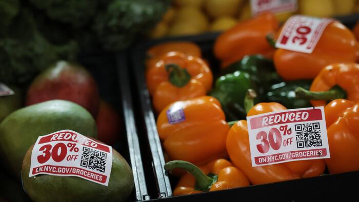 Immigrant Business Owners Prepare Lawsuit Against Mamdani Over City-Run Grocery Stores