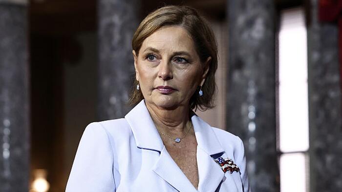'Birthright Senatorship'? - Graham's Sister Announces Bid For Full Term As Mace Opts Out