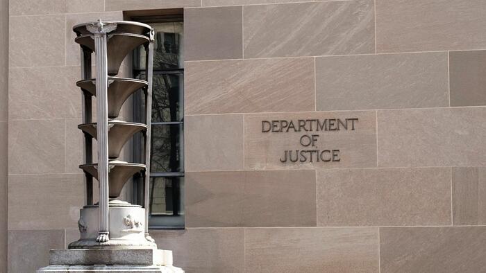 Ex-Fed Adviser Sentenced To 38 Months For Passing Sensitive Info To China