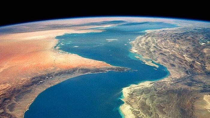 Japan Trade Chief Says Hormuz Off-Limits As Hostilities Reignite