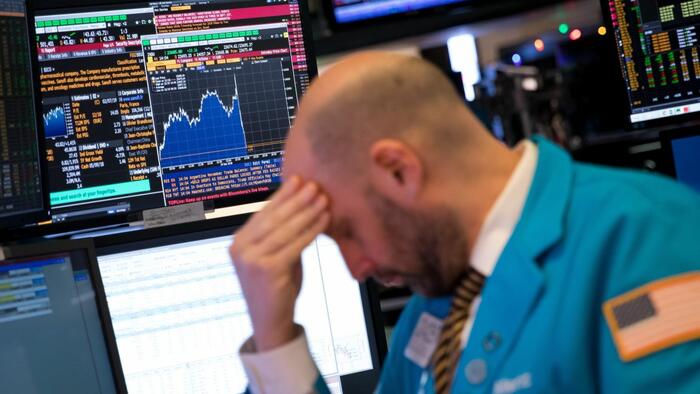 zerohedge.com - Tyler Durden - Futures Slide, Oil Surges As Iran War Returns, Chip Stocks Tumble As Korea, SK Hynix Crash