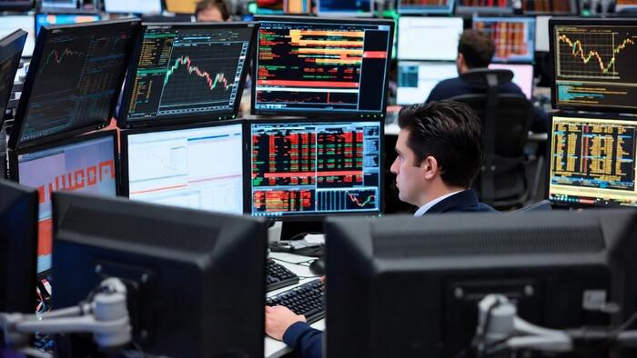 zerohedge.com - Tyler Durden - Futures Rise, Oil Drops As Markets Ignore Latest Middle East Airstrikes