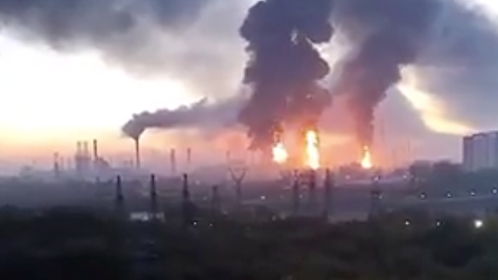 zerohedge.com - Tyler Durden - Ukraine Pounds Major Moscow Refinery As Global Diesel Crisis Threatens Economic Shock