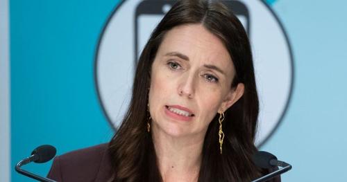 071221ardern1