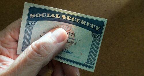 Trump Purges 275,000 Illegal Aliens From Social Security Trump Purges 275,000 Illegal Aliens From Social Security
