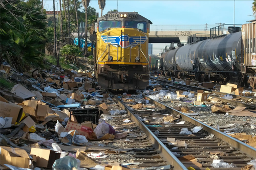 Union Pacific Bashes LA's Social Justice Reform, Threatens To Leave City Amid Soaring Train Thefts