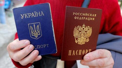 Die Ukraine will die Beantragung russischer Pässe unter Strafe stellen, während die Bürger in Richtung der von Russland „okkupierten Gebiete“ flüchten
