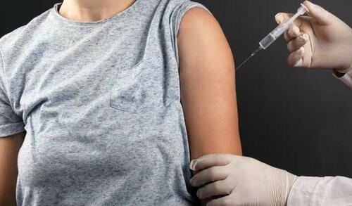Santa Clara University Students Must Take COVID Vaccines Or Withdraw