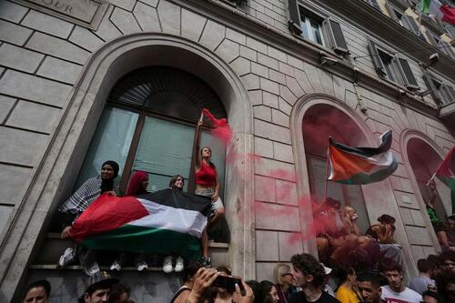 Massive Pro-Palestine Protests Rock Italy, 60 Officers Injured