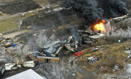 [Image: APTOPIX_Train_Derailment_Ohio_2303565327...k=xyZRKwX7]