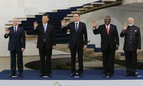 China and Russia Want to Replace US Dollar With BRICS Currencies BRAZIL-BRICS-SUMMIT-700x420