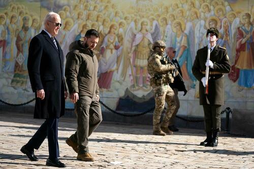 Is Biden Conning The Ukrainians?  Claims Ukraine Flags Fly Across America