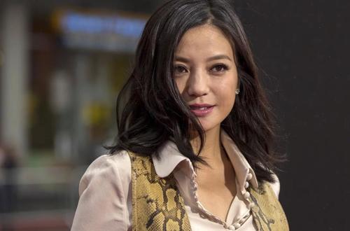 China Blacklists Billionaire Actress, Cracks Down On 'Unruly' Internet