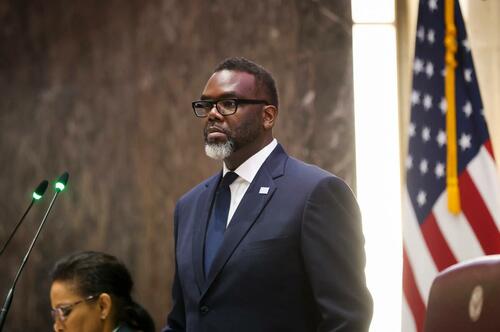 Chicago Mayor Asks The UN To Intervene In Trump’s Deportation Efforts Chicago Mayor Asks The UN To Intervene In Trump’s Deportation Efforts