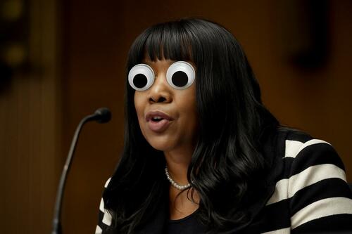 Lisa Cook Can't Be Fired - For Now: Judge thumbnail