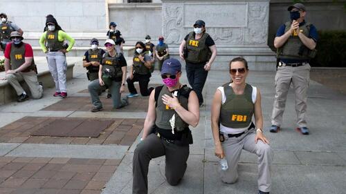 FBI Agents Who Bent The Knee To BLM In “Iconic Photo” Have Been Demoted – Tyler Durden