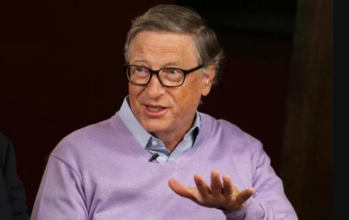 Bill Gates sieht in die Zukunft und verkündet, dass die Pandemie im Jahr 2022 zu Ende geht