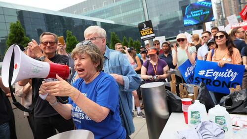 Randi Weingarten’s Fallacious Fascist Finger-Pointing