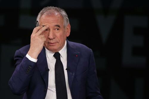French Govt Collapses As PM Loses Confidence Vote, To Resign Tomorrow