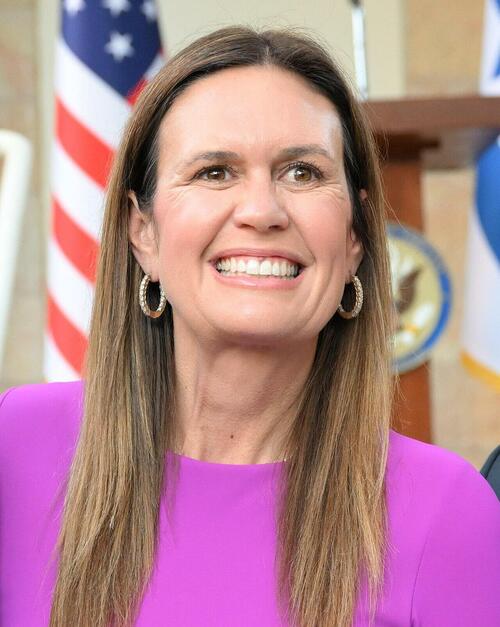 "Our Employees & Guests Were Uncomfortable": Arkansas Gov. Sanders Told To Leave Restaurant