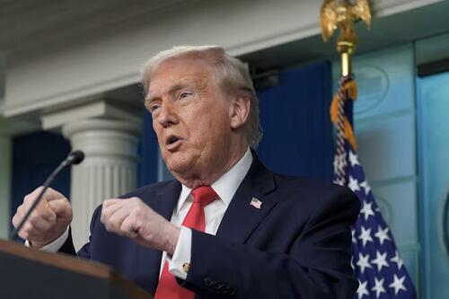 Trump Suggests He Can Send $2,000 Tariff Rebate Checks Without Congress