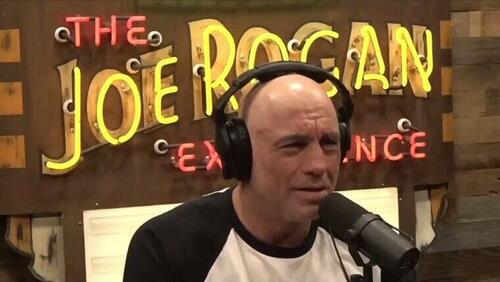 “Poor Guy… They Made Him Stay In That Castle!” – Rogan Roasts Prince Andrew’s “Punishment”
