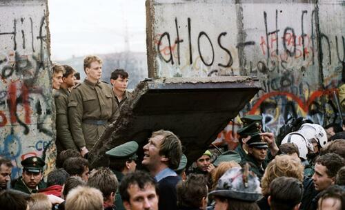 Empty Streets Spark €100-A-Week Housing Experiment In East Germany
