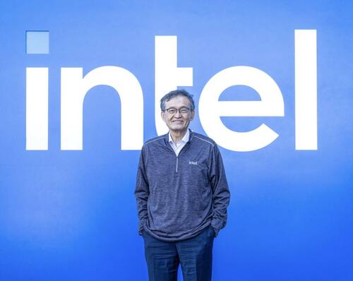 Intel Reportedly In Early Stage Talks To Make Chips For AMD