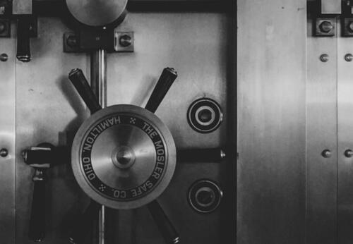 Trump Regulator Making Sure The "Debanking" Era Officially Over thumbnail