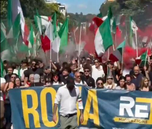 1000s Of Italian Protesters Demand Remigration In Rome