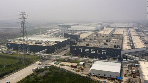 Tesla Suspends Ops At Shanghai Plant One Day Sooner Than Expected
