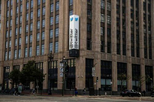 Twitter Files Expose How Dems/Media Defied Twitter 'Facts' To Spread 'Russian Bot' Hoax