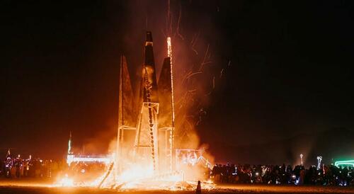 Ukrainian trident sculpture at Burning Man
