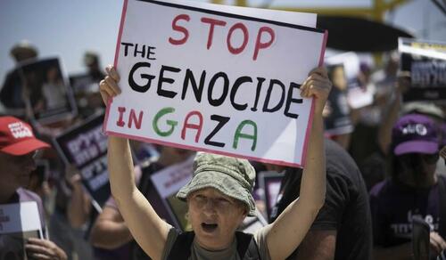 Over 400 Genocide Scholars Say That Hamas, Not Israel, Committed Genocide thumbnail