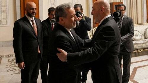 Araghchi Visits Soleimani Assassination Site, Issues Fresh Warning Over US Moves In Hormuz