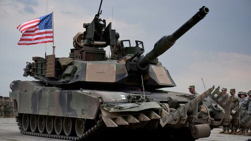 Kreml reagiert auf US M1 Abrams Panzer in der Ukraine: „Sie werden brennen“.