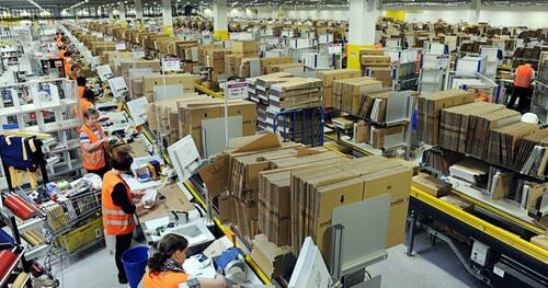 Amazon Announces Plans To Hire 250,000 Logistics Workers For Holiday Season