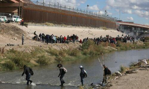 US Border Crisis Is A National Security Crisis: Former ICE Chief Tom Homan