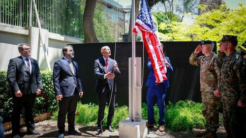 US Envoy Blasted For Claiming Syrian Government Forces Not Involved In Sectarian Executions thumbnail