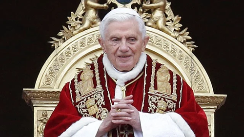 Former Pope Benedict, 1st Pontiff In 600 Years To Resign, Dies At 95