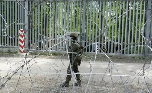 Poland Seals Border With Belarus, Bracing For Russia’s ‘Zapad’ War Games