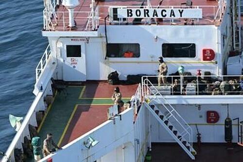 Putin Blasts French ‘Piracy’ After ‘Russia-Linked’ Tanker Boarded, Captain Arrested