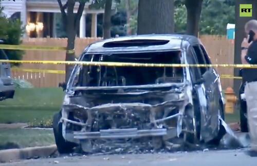 'DEATH TO THE IDF': American Who Invaded Gaza Has Cars Torched In St Louis Attack burned%20car