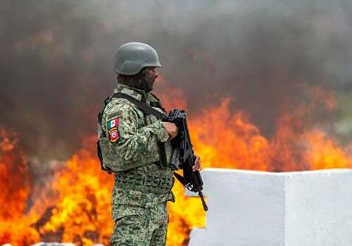 Trump Suggests Airstrikes On Cartels In Mexico, Colombia: 'Okay With Me' thumbnail