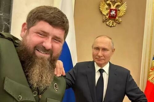 Zelensky Calls On Trump To Topple Chechen Leader After Maduro thumbnail