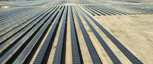 China Tackles Price Wars As Bloated Solar Sector Amasses Huge Losses thumbnail
